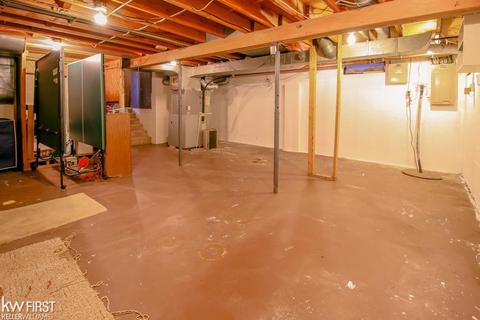 3200 Jacque St, Flint, MI 48532 photo 39