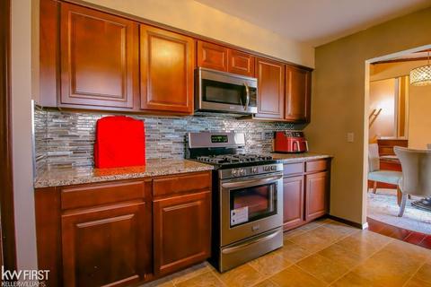 3200 Jacque St, Flint, MI 48532 photo 19