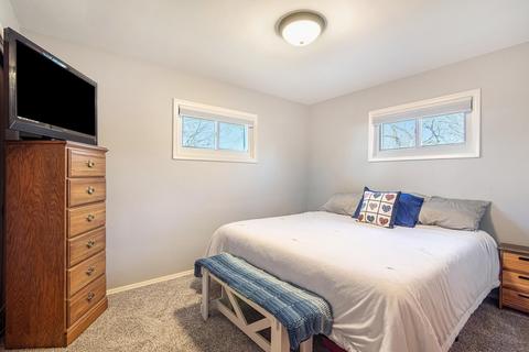 815 Thomas, Flushing, MI 48433 photo 8