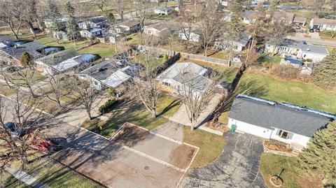 815 Thomas, Flushing, MI 48433 photo 22