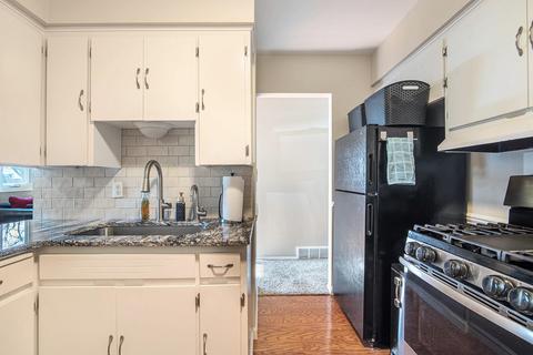 815 Thomas, Flushing, MI 48433 photo 7