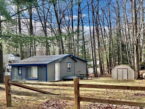 5319 Ann, Gladwin, MI 48624 photo 1