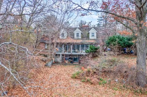 1930 Indianwood, Lake Orion, MI 48362