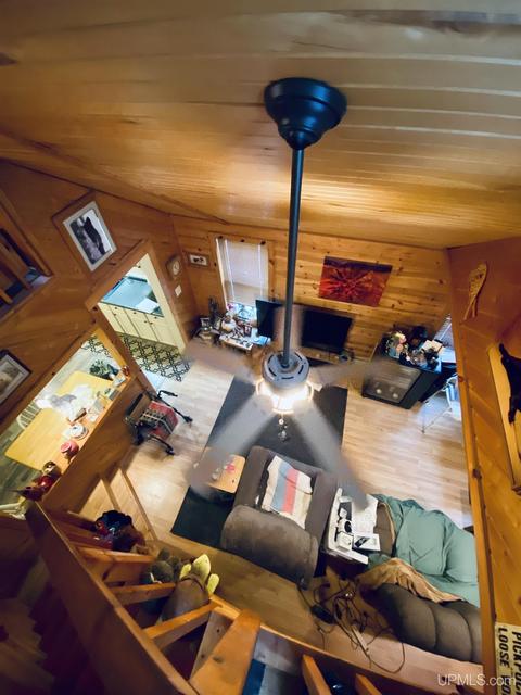 412 Ready St, Ishpeming, MI 49849 photo 4