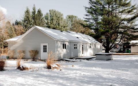 205 Clendening, Gladwin, MI 48624 photo 4