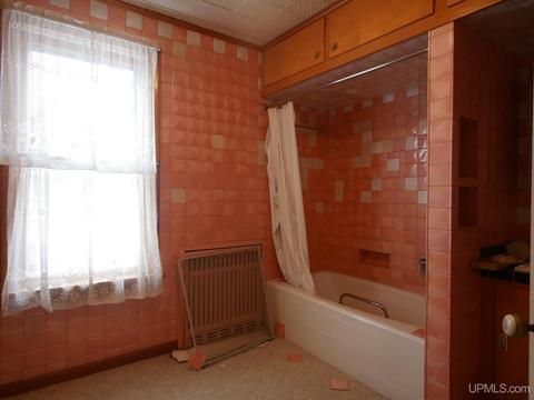 417 Mine St, Hancock, MI 49930 photo 24