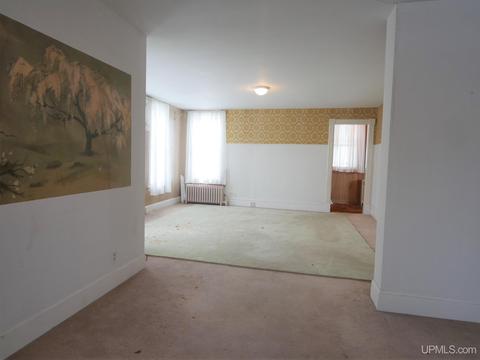 417 Mine St, Hancock, MI 49930 photo 8