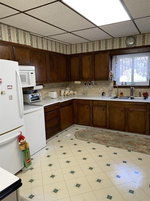 203 E 4th, Oakley, MI 48649 photo 17