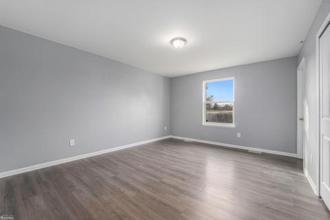 2135 Sperry Rd, Berlin, MI 48002 photo 12