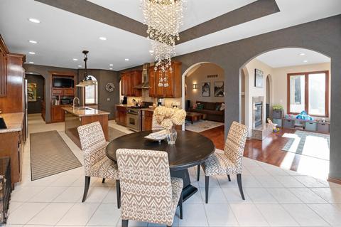 52325 Monaco Dr, Macomb, MI 48042 photo 13