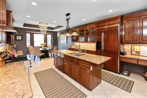 52325 Monaco Dr, Macomb, MI 48042 photo 6