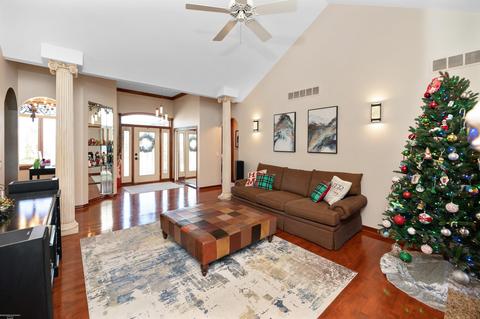 52325 Monaco Dr, Macomb, MI 48042 photo 15