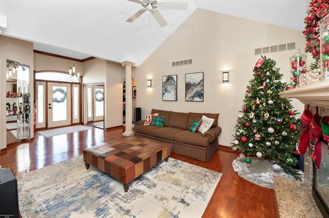 52325 Monaco Dr, Macomb, MI 48042 photo 16