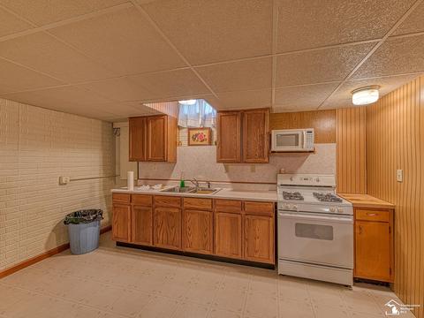 2358 S Custer, Monroe, MI 48161 photo 32