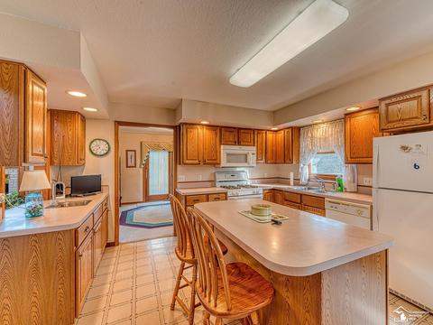 2358 S Custer, Monroe, MI 48161 photo 12