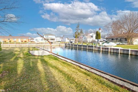 7244 Riverside Dr, Clay, MI 48001 photo 10