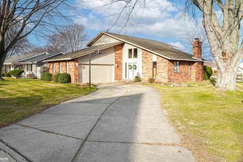 7244 Riverside Dr, Clay, MI 48001 photo 2