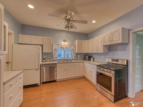 203 Riverview, Monroe, MI 48162 photo 9
