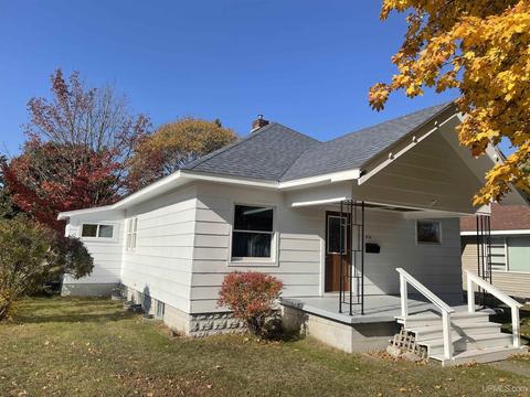 816 S 16th St, Escanaba, MI 49829 photo 6