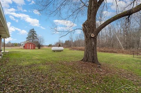 6982 N Middle Rd, Hope, MI 48628 photo 21