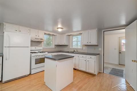 6982 N Middle Rd, Hope, MI 48628 photo 5