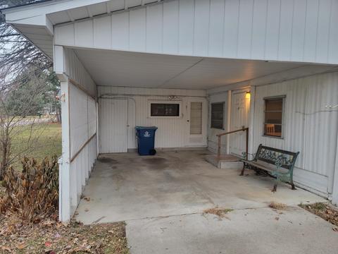 502 Floyd, Coleman, MI 48618 photo 2
