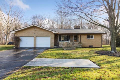 1195 S Elms, Flint, MI 48532