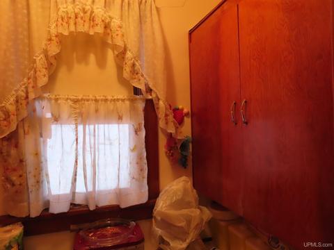 26641 Eighth St, Hubbell, MI 49934 photo 7