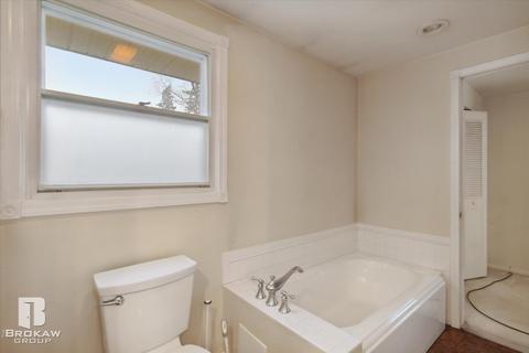 4366 Captains Ln, Flint, MI 48507 photo 35