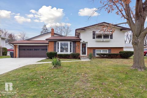 4366 Captains Ln, Flint, MI 48507 photo 10