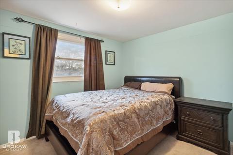 4366 Captains Ln, Flint, MI 48507 photo 38