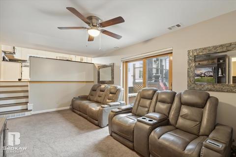 4366 Captains Ln, Flint, MI 48507 photo 28