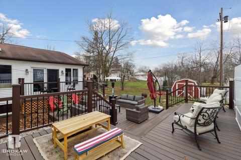 4366 Captains Ln, Flint, MI 48507 photo 44