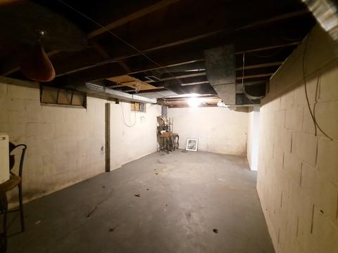 421 Greenfield, Flint, MI 48503 photo 26