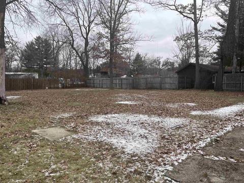 2839 Jean St, Harrison, MI 48625 photo 2