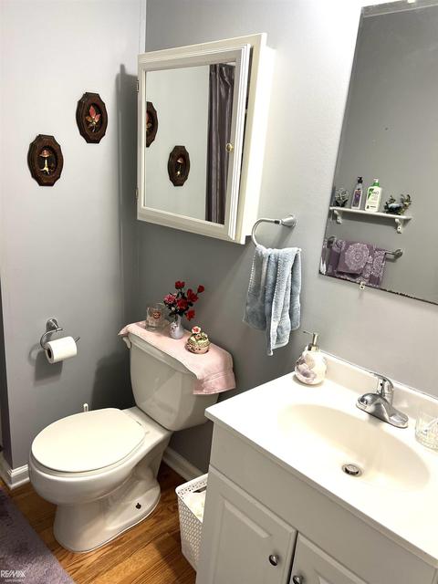 903 Saint Clair Blvd, Algonac, MI 48001 photo 8