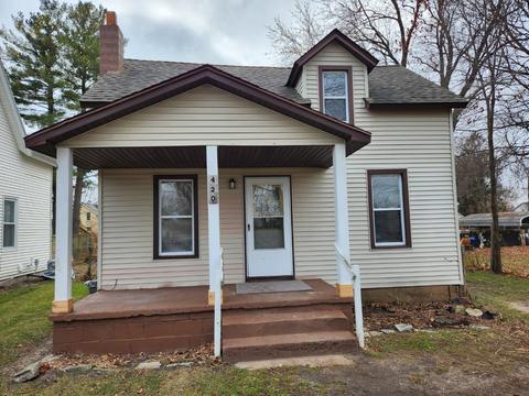 420 E Beech, Gladwin, MI 48624 photo 2