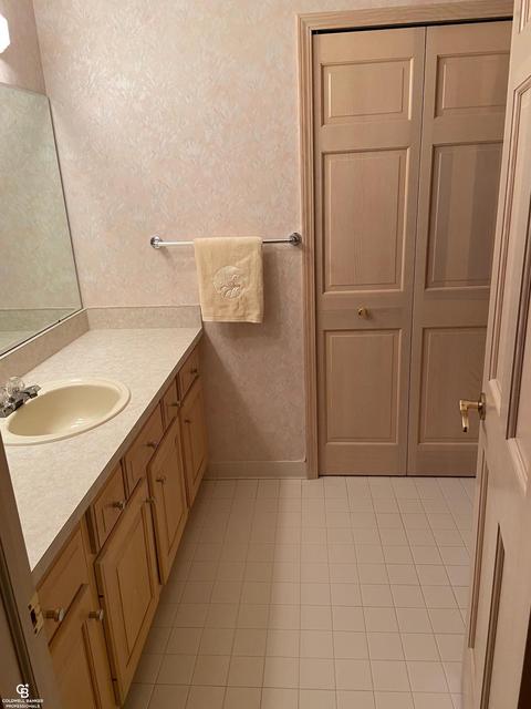20573 Windham Dr, Macomb, MI 48044 photo 14