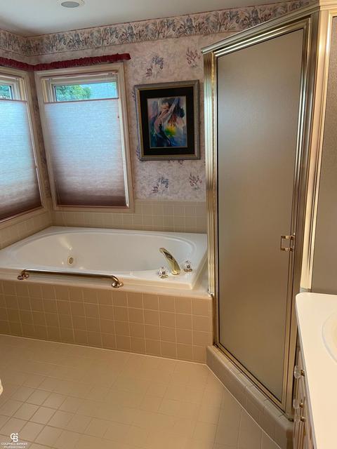 20573 Windham Dr, Macomb, MI 48044 photo 8
