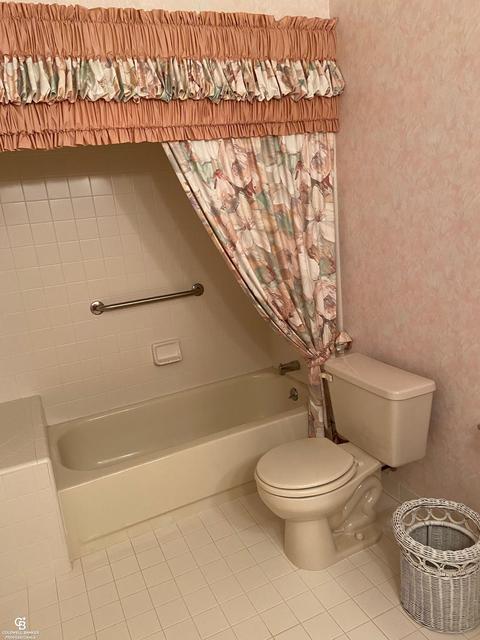 20573 Windham Dr, Macomb, MI 48044 photo 15