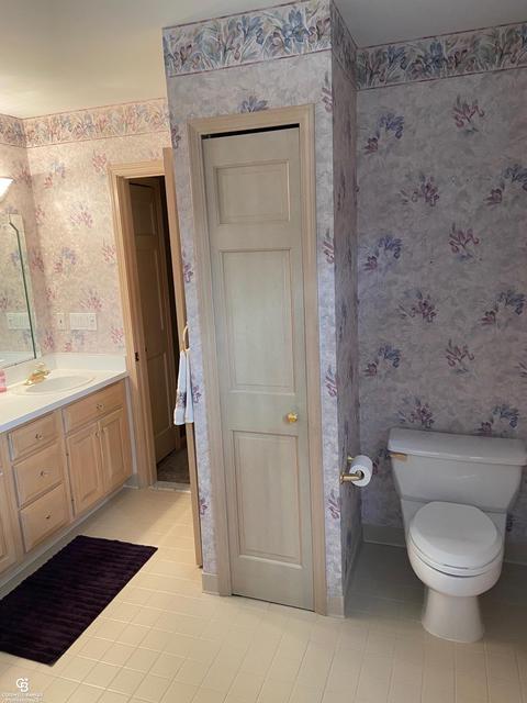 20573 Windham Dr, Macomb, MI 48044 photo 9
