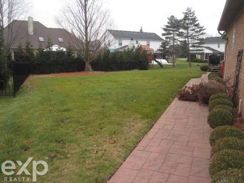 46609 Pine Valley Dr, Macomb, MI 48044 photo 56