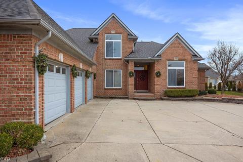 46609 Pine Valley Dr, Macomb, MI 48044 photo 2