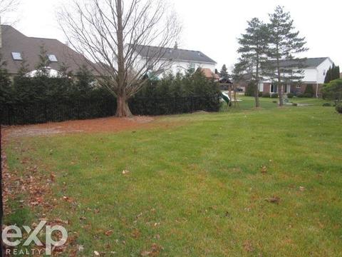 46609 Pine Valley Dr, Macomb, MI 48044 photo 57