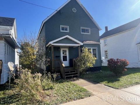 204 N Third St, Ishpeming, MI 49849 photo 1