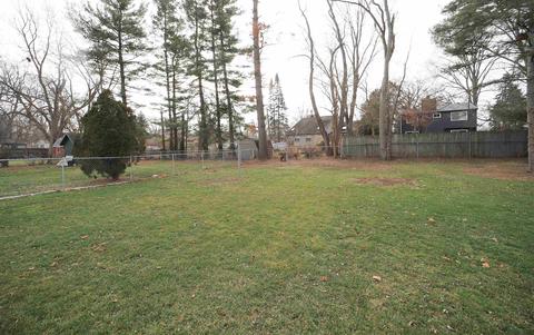 916 Gerald St, Flushing, MI 48433 photo 17
