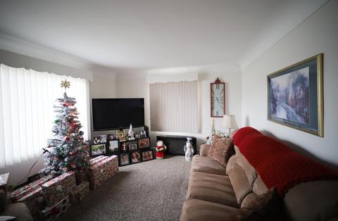 916 Gerald St, Flushing, MI 48433 photo 4