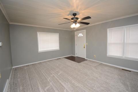 407 Dimmick St, Owosso, MI 48867 photo 2