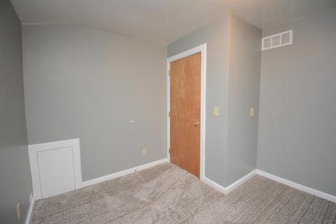 407 Dimmick St, Owosso, MI 48867 photo 17
