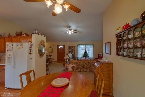 8213 Seymour, Flushing, MI 48433 photo 17